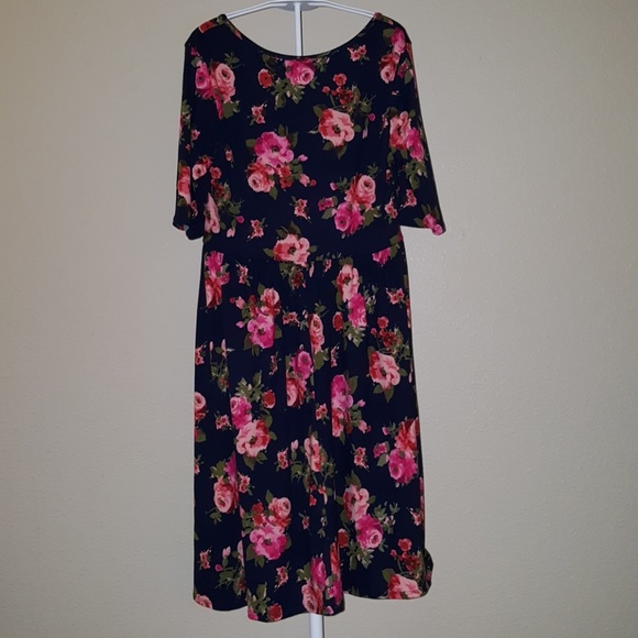 NWT Navy Floral Midi Dress - Picture 2 of 3